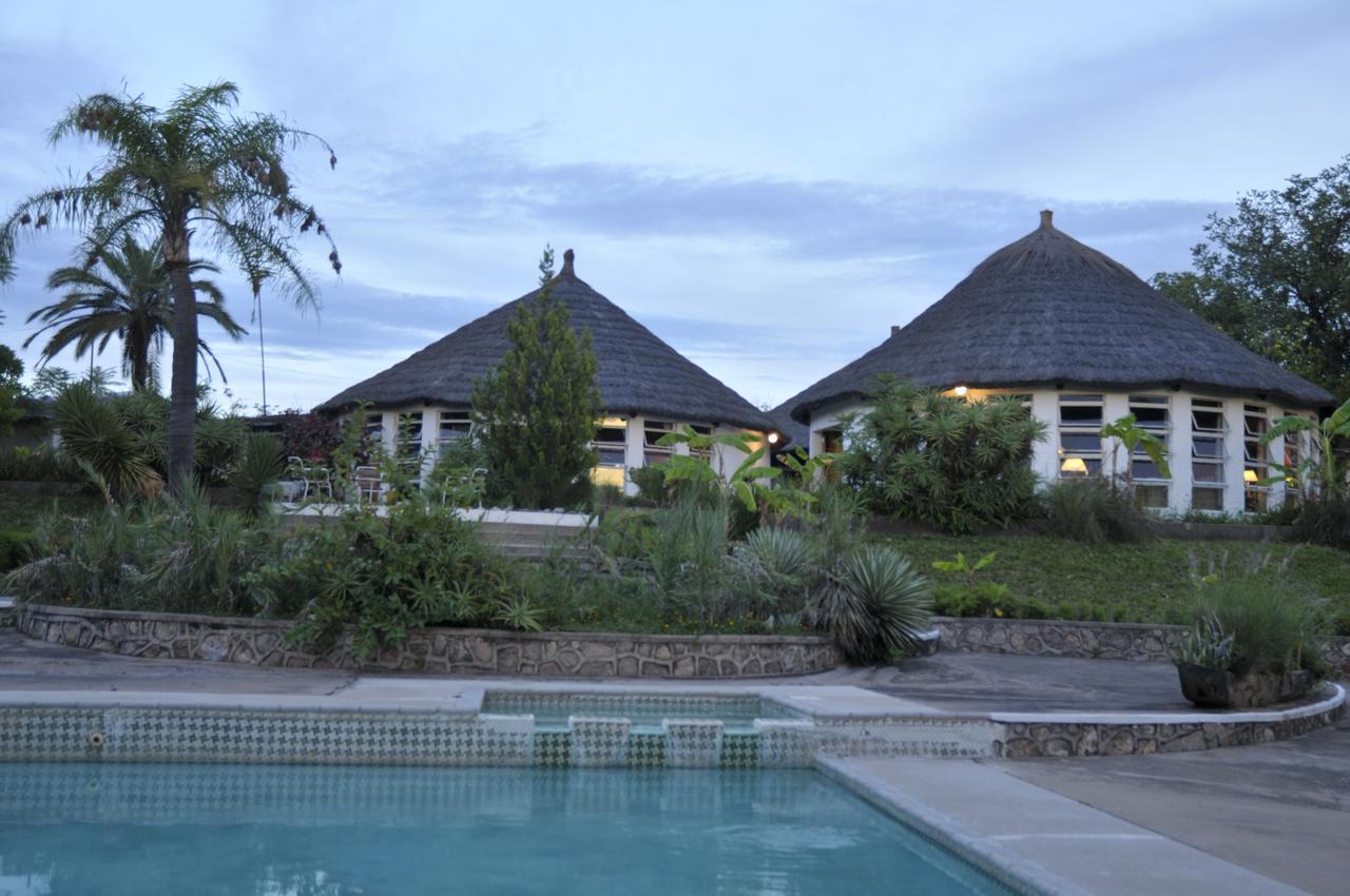 Musungwa Safari Lodge Shanjungu Екстериор снимка